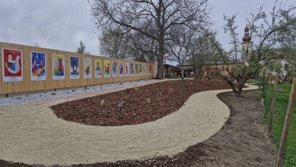 Chodník cností / Autor fotografie: Leoš Ryška SDB